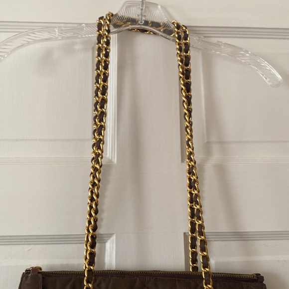 Vintage Prada Nylon Quilted Bag. - Picture 4 of 13